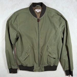 Men's Classic Wallace & Barnes Size M Olive Bomber Jacket Military Inspired EUC